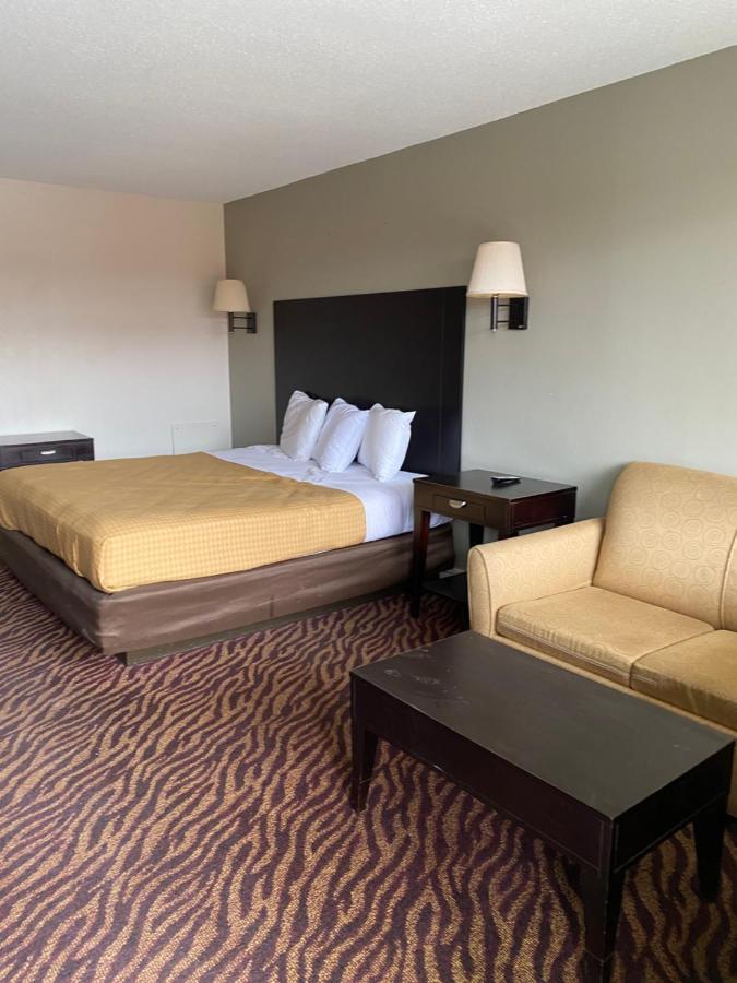 Motel Red Carpet & - 3*